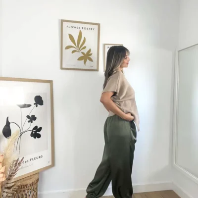 pantalon-bombacho-saten-verde-perfil