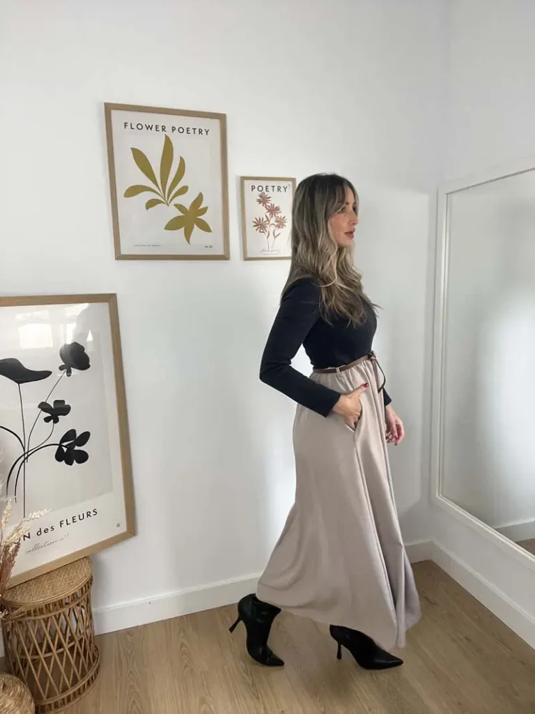 VESTIDO-COMBINADO-CINTURON-GRIS-PERFIL