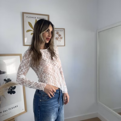 top-encaje-asimetrico-blanco-perfil